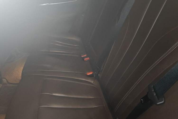 Used BMW X5 2018 xDrive28i Left Rear Seat