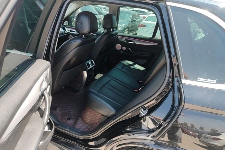 Used BMW X5 2018 xDrive35i M Sport Luxury Model Middle East Left Rear Seat