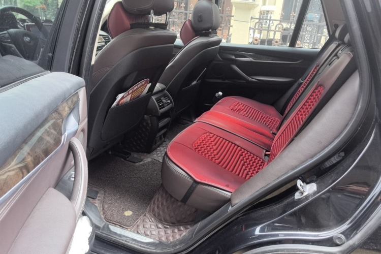 Used BMW X5 2018 xDrive28i Left Rear Seat