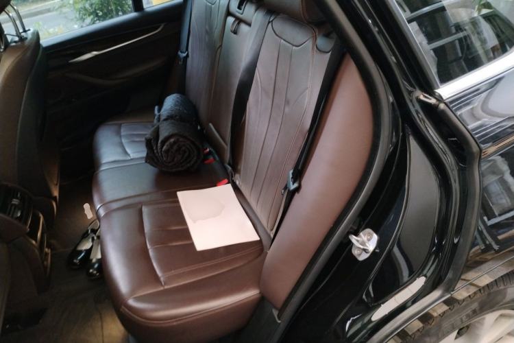 Used BMW X5 2018 xDrive28i Left Rear Seat