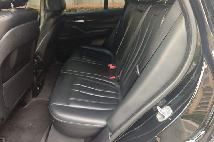 Used BMW X5 2018 xDrive35i Elegant Edition Left Rear Seat
