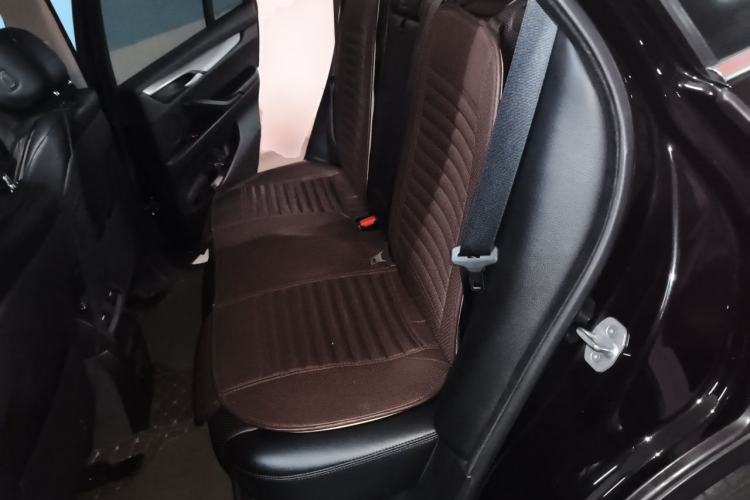 Used BMW X5  Left Rear Seat