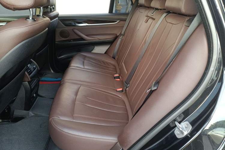 Used BMW X5 2018 xDrive35i Elegant Edition Left Rear Seat