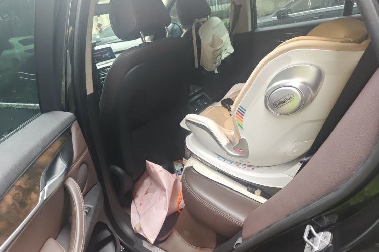 Used BMW X5 2018 xDrive28i Left Rear Seat