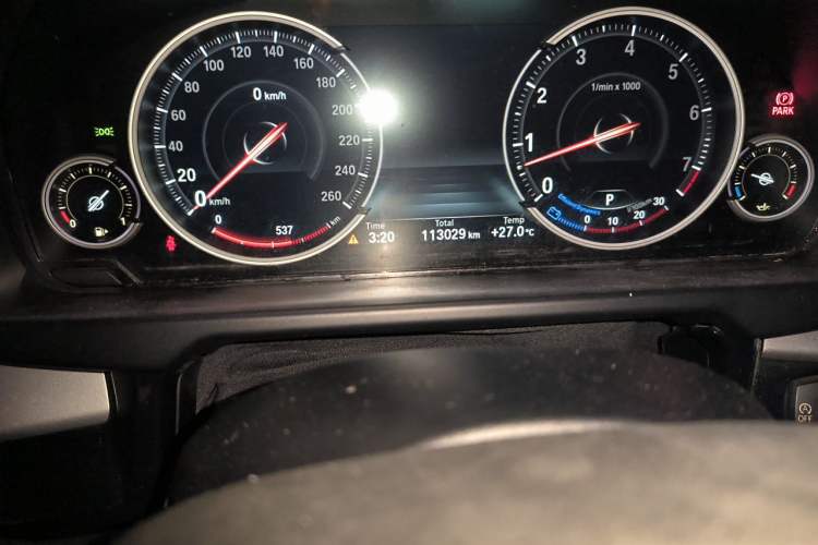 Used BMW X5  Odometer Close Up
