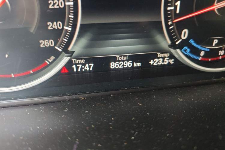 Used BMW X5 2018 xDrive35i Elegant Edition Odometer Close Up