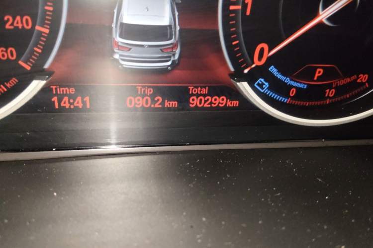 Used BMW X5 2018 xDrive35i M Sport Edition Odometer Close Up