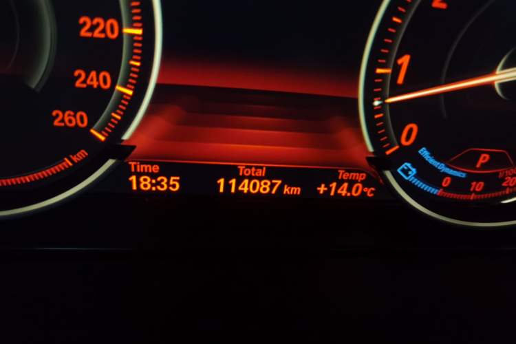 Used BMW X5 2018 xDrive35i M Sport Edition Odometer Close Up