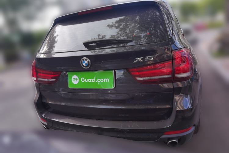 Used BMW X5 2018 xDrive28i Rear