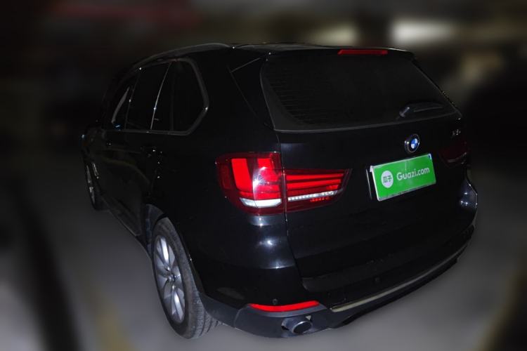 Used BMW X5 2018 xDrive28i Rear Left 45 Deg