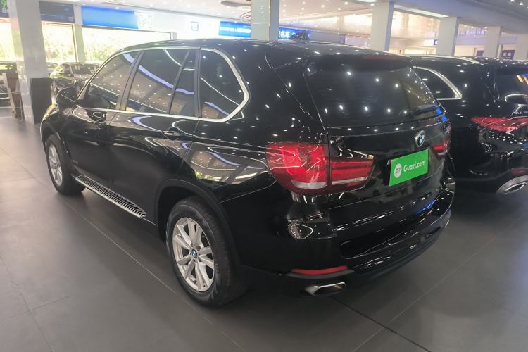 Used BMW X5 2018 xDrive35i Base Model Middle East Rear Left 45 Deg