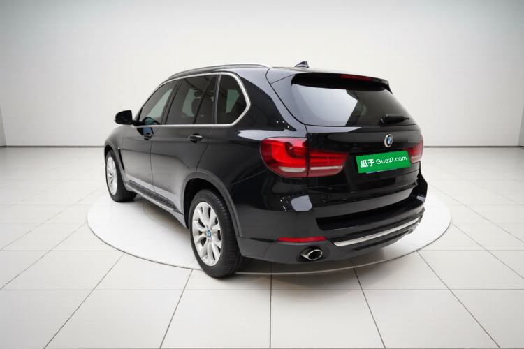 Used BMW X5 2018 xDrive28i Rear Left 45 Deg