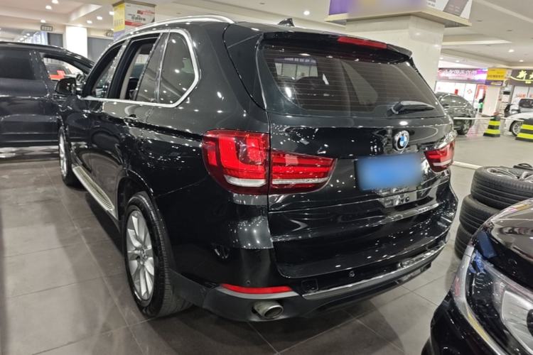 Used BMW X5 2018 xDrive28i Rear Left 45 Deg