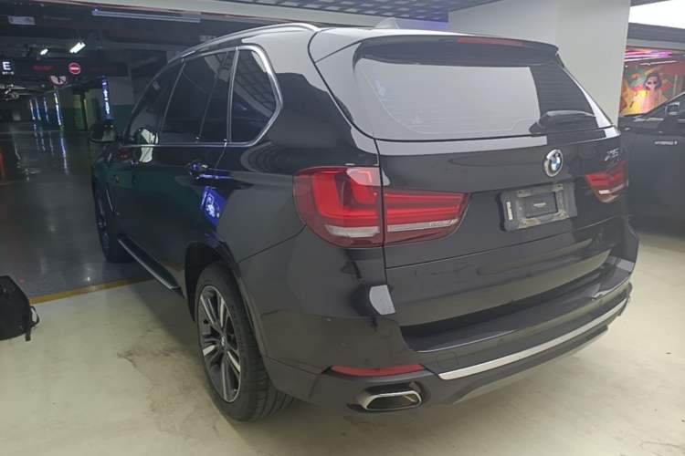 Used BMW X5 2018 xDrive35i Elegant Edition Rear Left 45 Deg