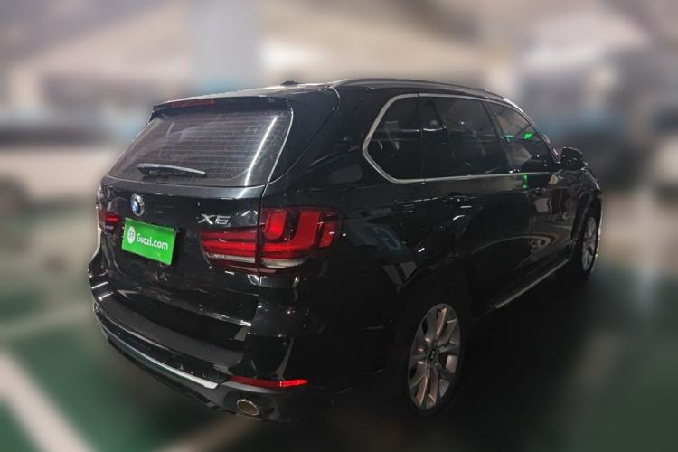 Used BMW X5 2018 xDrive28i Rear Right 45 Deg