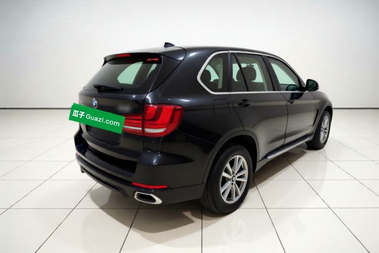 Used BMW X5 2018 xDrive35i Elegant Edition Rear Right 45 Deg