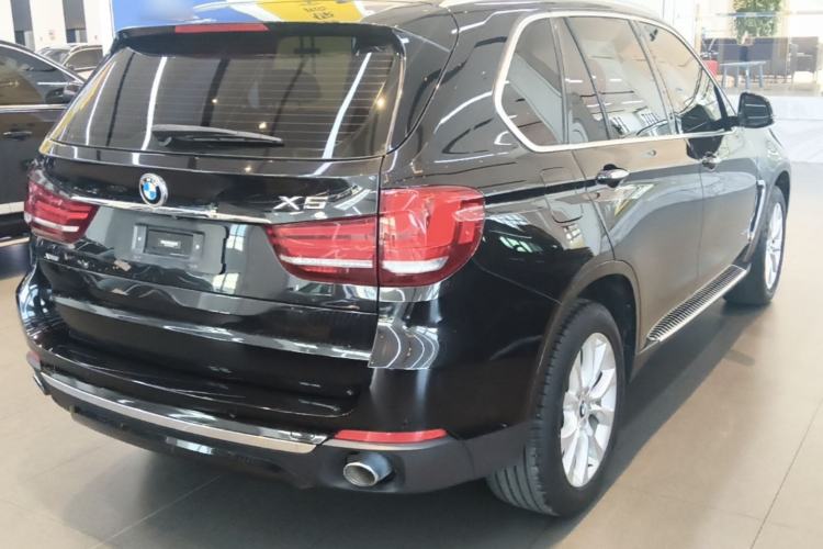 Used BMW X5 2018 xDrive28i Rear Right 45 Deg