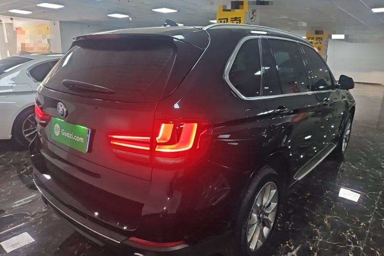 Used BMW X5 2018 xDrive28i Rear Right 45 Deg