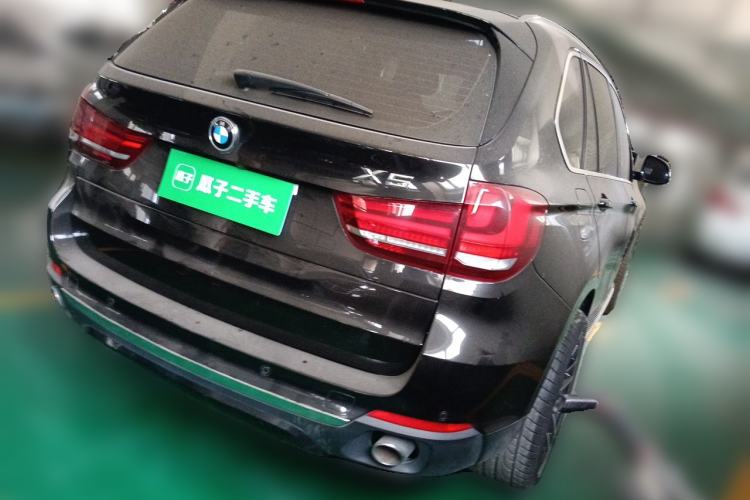 Used BMW X5 2018 xDrive28i Rear Right 45 Deg