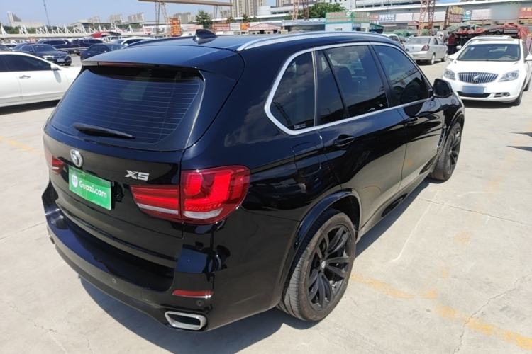 Used BMW X5 2018 xDrive35i M Sport Luxury Model Middle East Rear Right 45 Deg