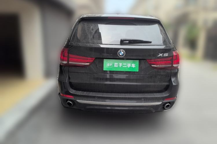 Used BMW X5 2018 xDrive28i Rear