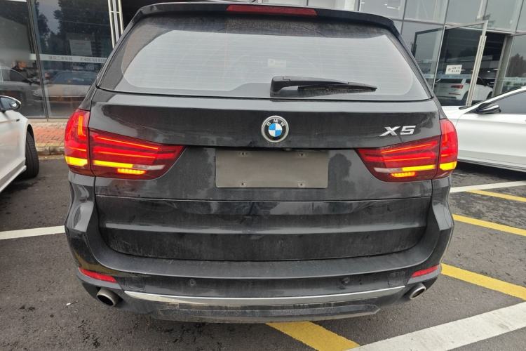 Used BMW X5 2018 xDrive28i Rear