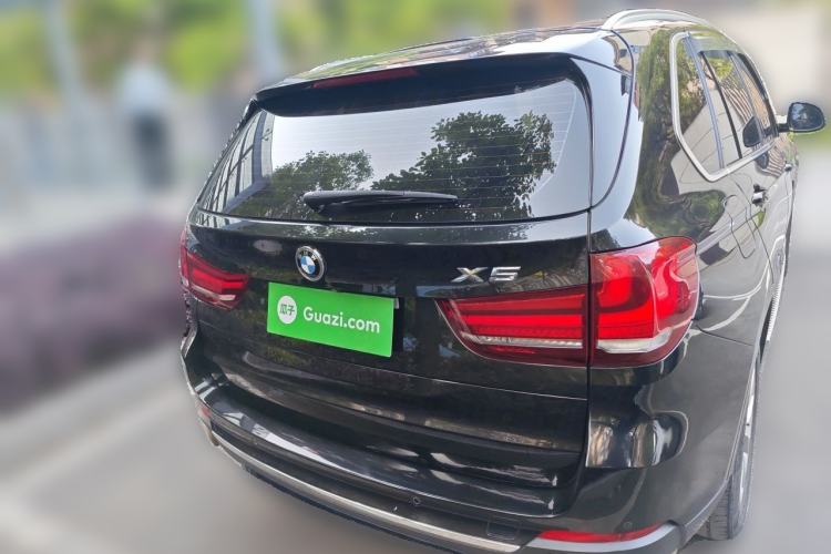 Used BMW X5 2018 xDrive28i Rear