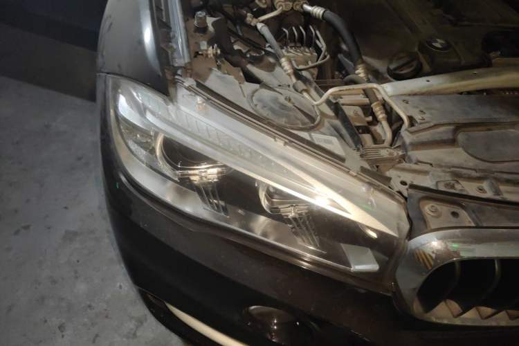 Used BMW X5 2018 xDrive35i Elegant Edition Right Front Headlight