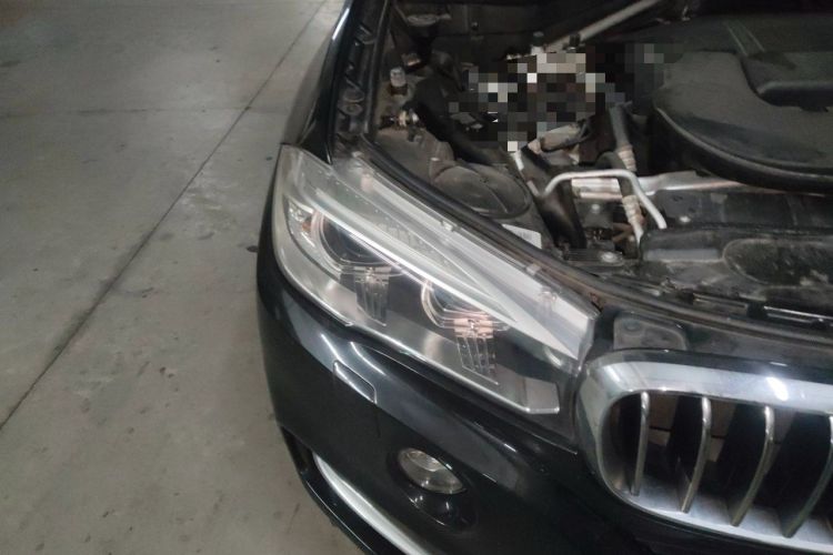 Used BMW X5 2018 xDrive28i Right Front Headlight