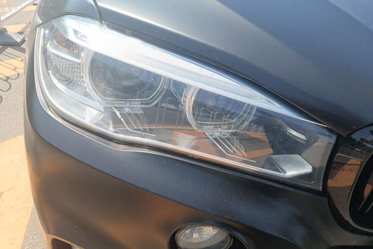 Used BMW X5 2018 xDrive35i Elegant Edition Right Front Headlight