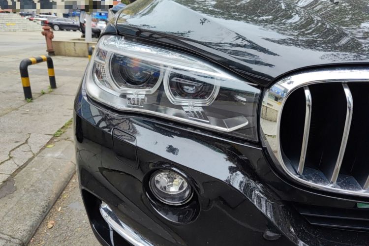 Used BMW X5 2018 xDrive28i Right Front Headlight
