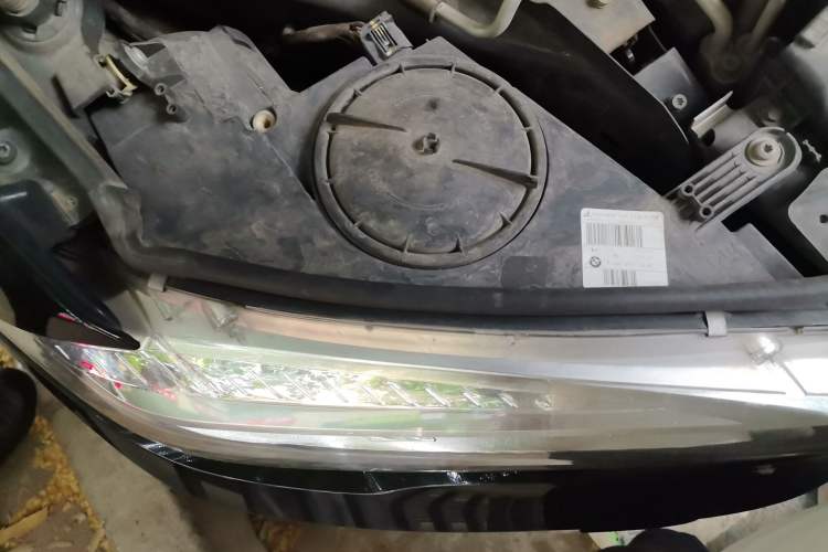 Used BMW X5  Right Front Headlight
