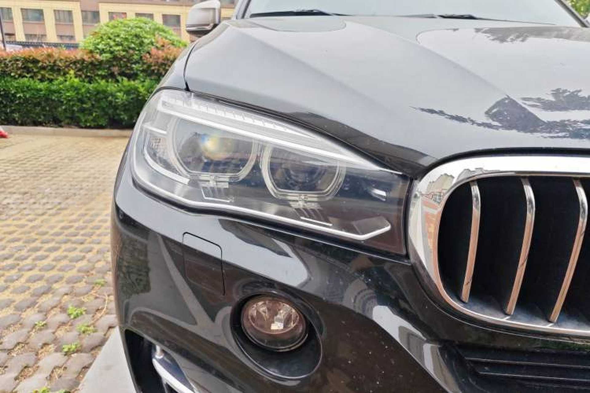 Used BMW X5 2018 xDrive28i Right Front Headlight