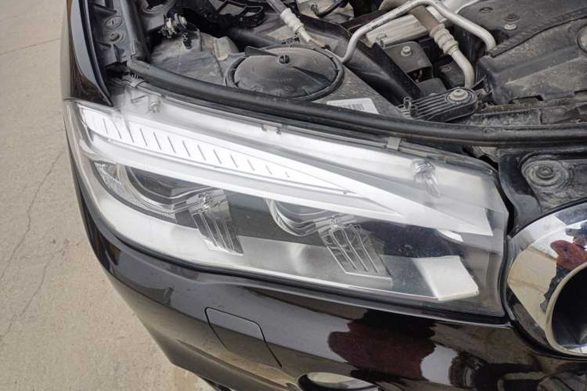 Used BMW X5 2018 xDrive28i Right Front Headlight
