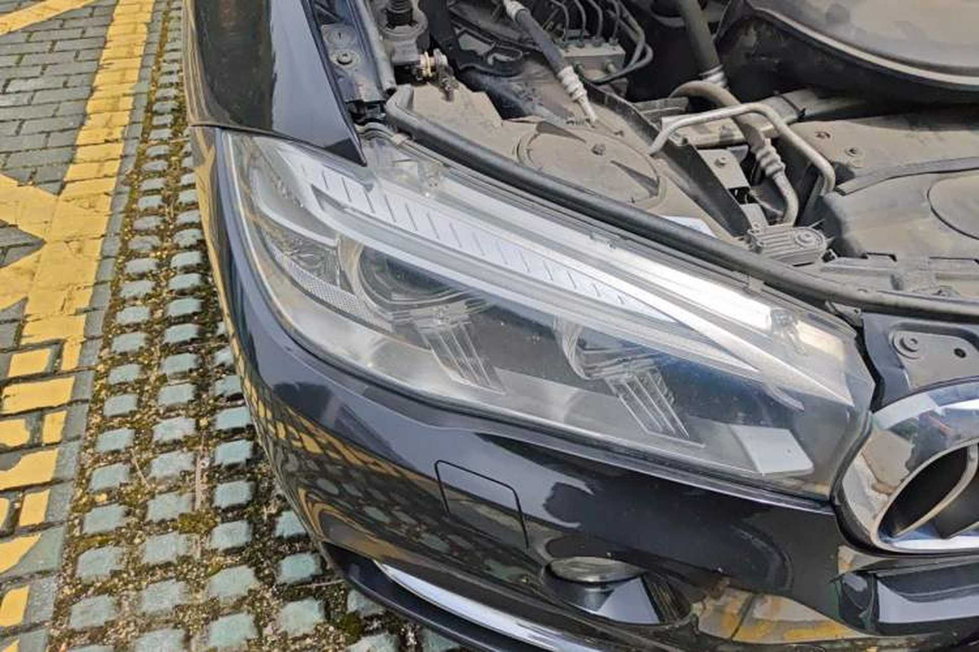 Used BMW X5 2018 xDrive28i Right Front Headlight