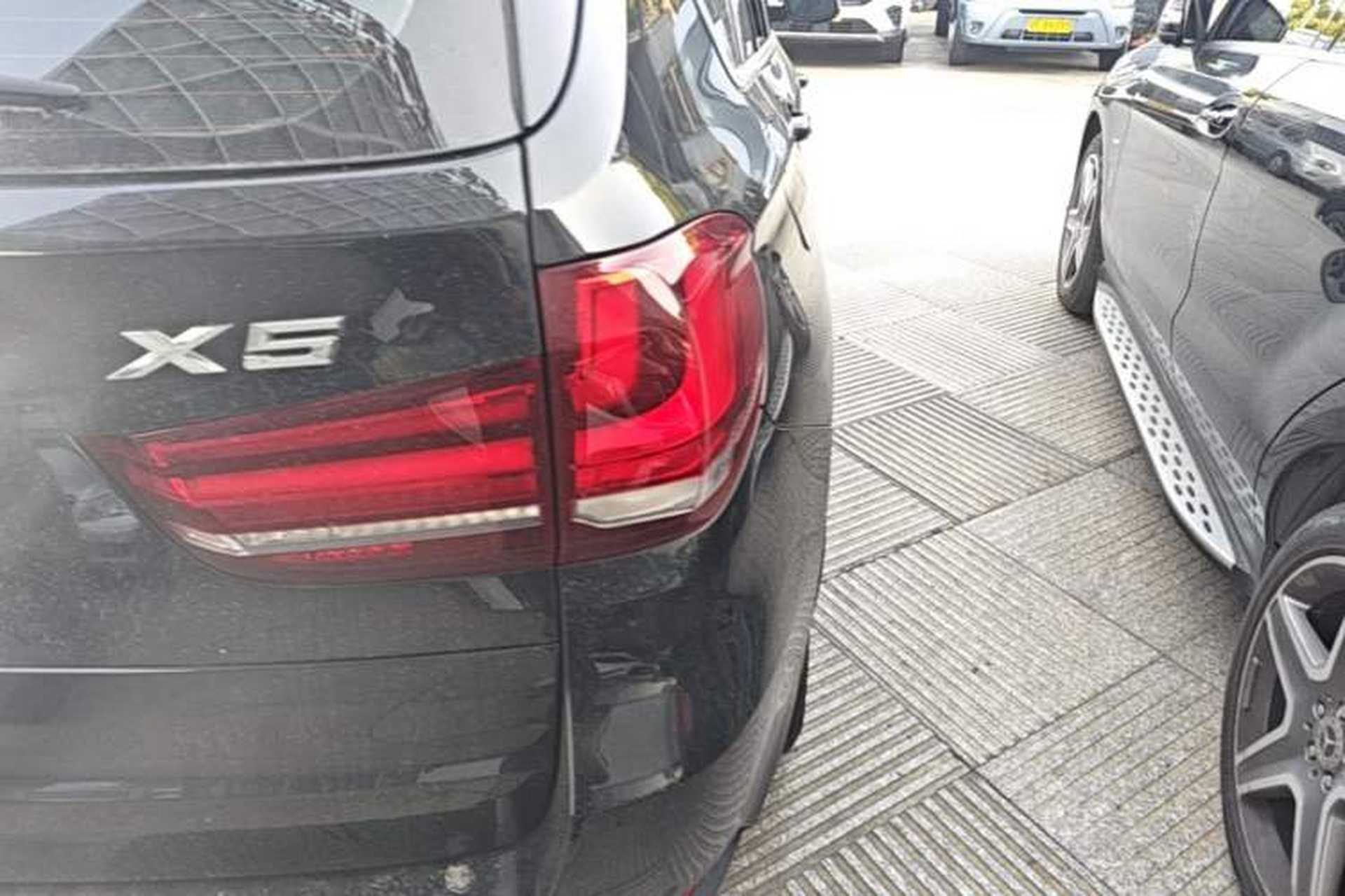 Used BMW X5 2018 xDrive35i Elegant Edition Right Rear Taillight