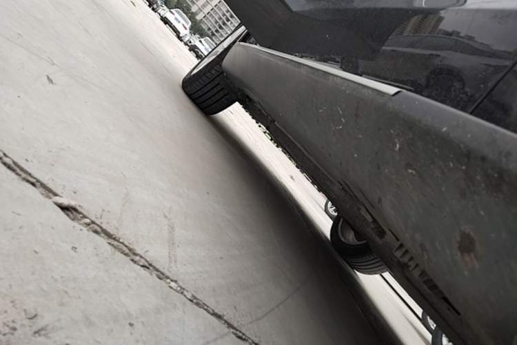 Used BMW X5 2018 xDrive28i Right Side Sill
