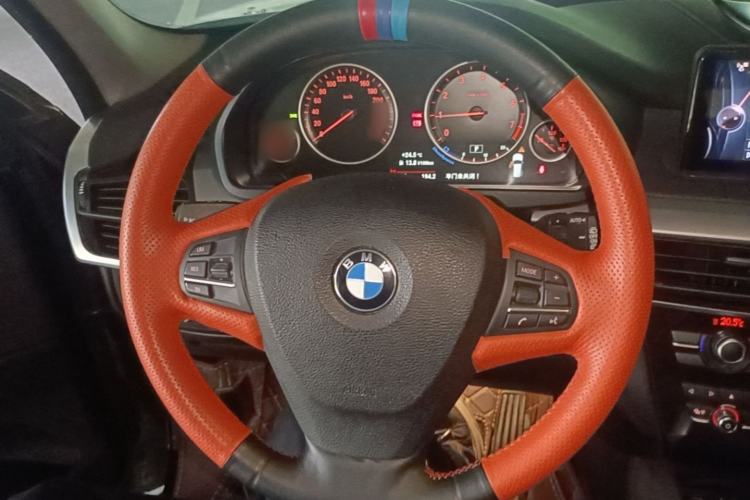 Used BMW X5 2018 xDrive28i Steering Wheel