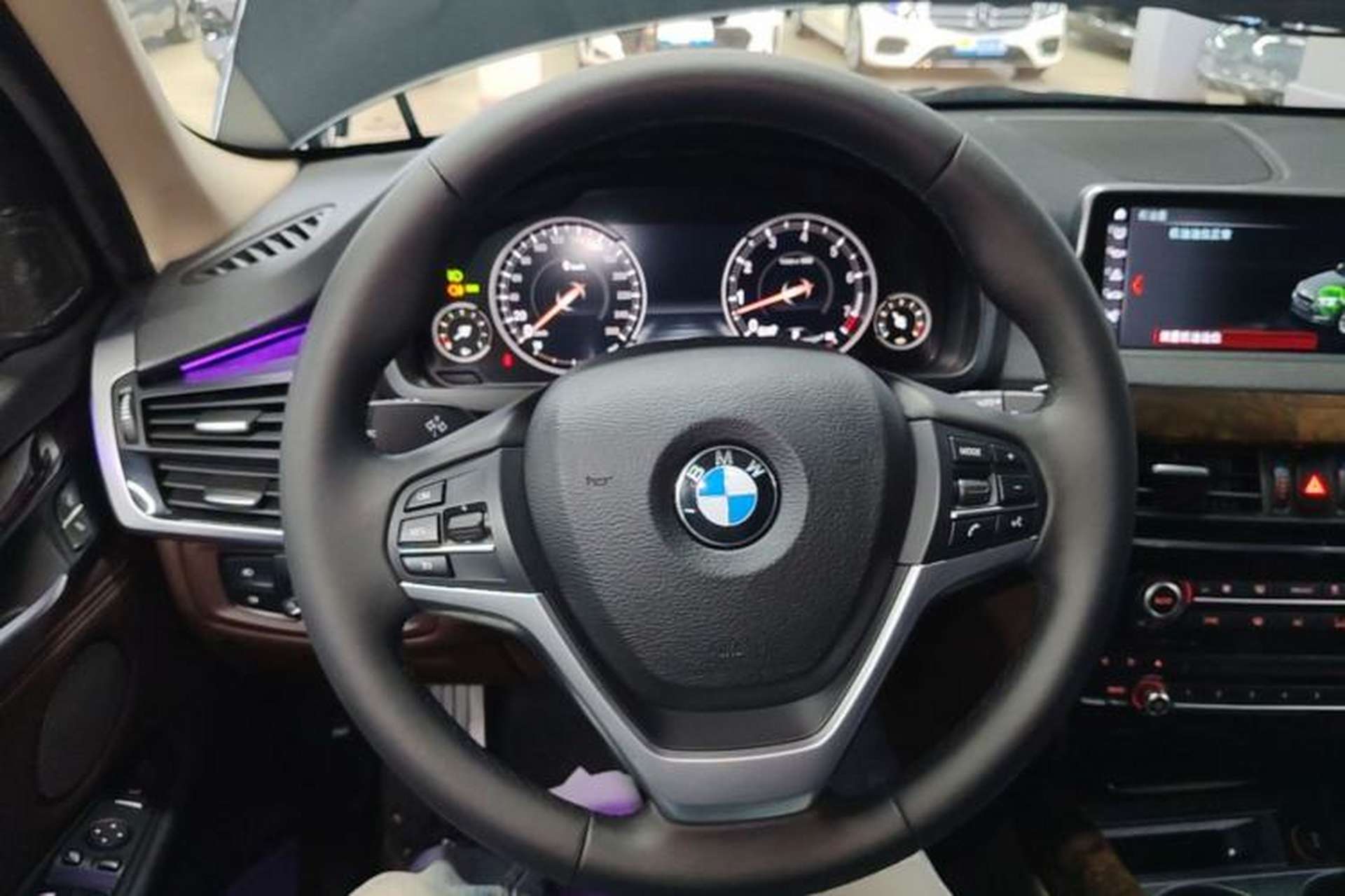 Used BMW X5 2018 xDrive35i Elegant Edition Steering Wheel
