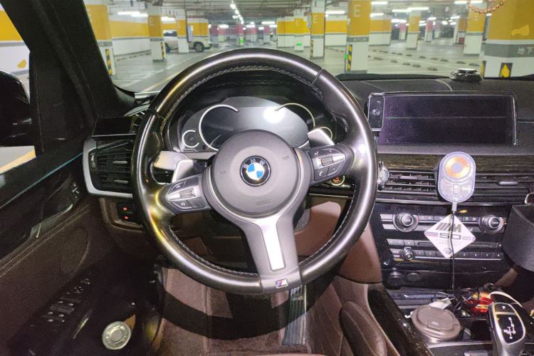 Used BMW X5 2018 xDrive35i M Sport Edition Steering Wheel