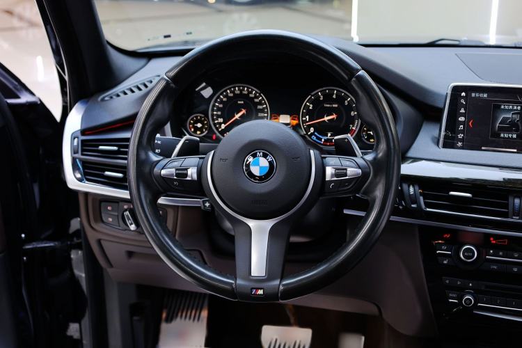 Used BMW X5 2018 xDrive35i M Sport Edition Steering Wheel
