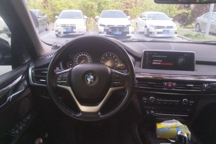 Used BMW X5 2018 xDrive35i Elegant Edition Steering Wheel