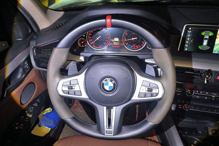 Used BMW X5  Steering Wheel