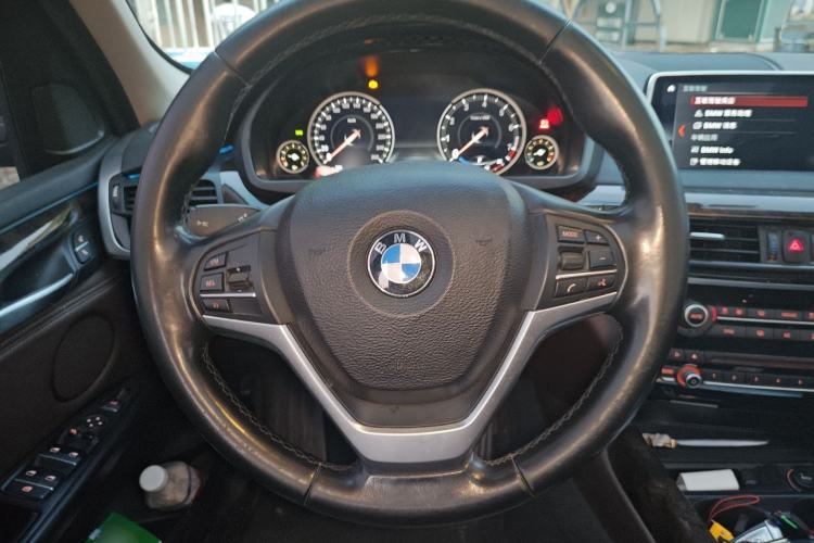 Used BMW X5 2018 xDrive35i Elegant Edition Steering Wheel