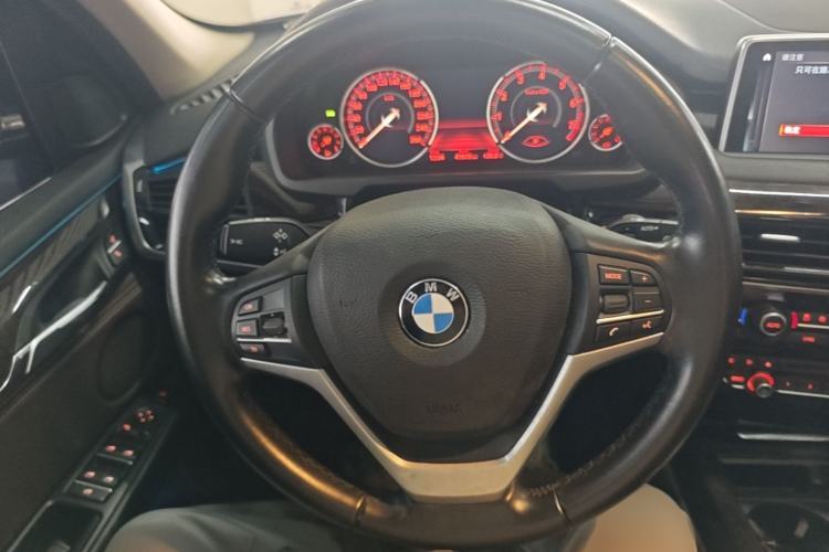 Used BMW X5 2018 xDrive28i Steering Wheel