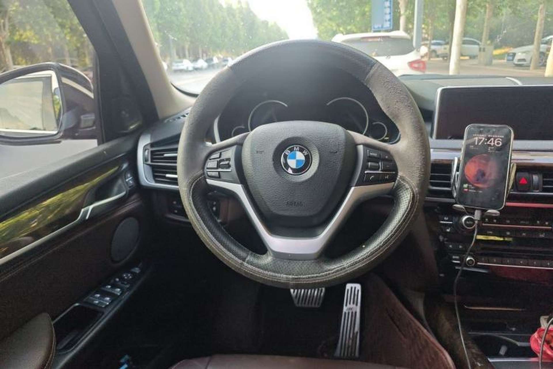 Used BMW X5 2018 xDrive35i Elegant Edition Steering Wheel