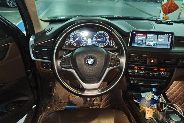 Used BMW X5 2018 xDrive28i Steering Wheel