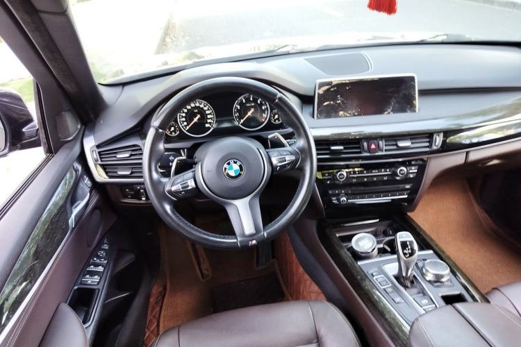 Used BMW X5 2018 xDrive35i M Sport Edition Steering Wheel