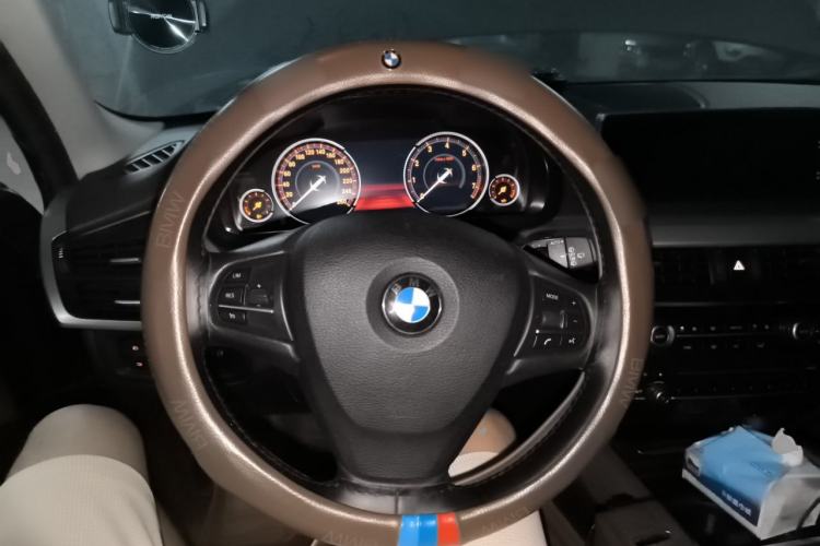 Used BMW X5 2018 xDrive35i Elegant Edition Steering Wheel