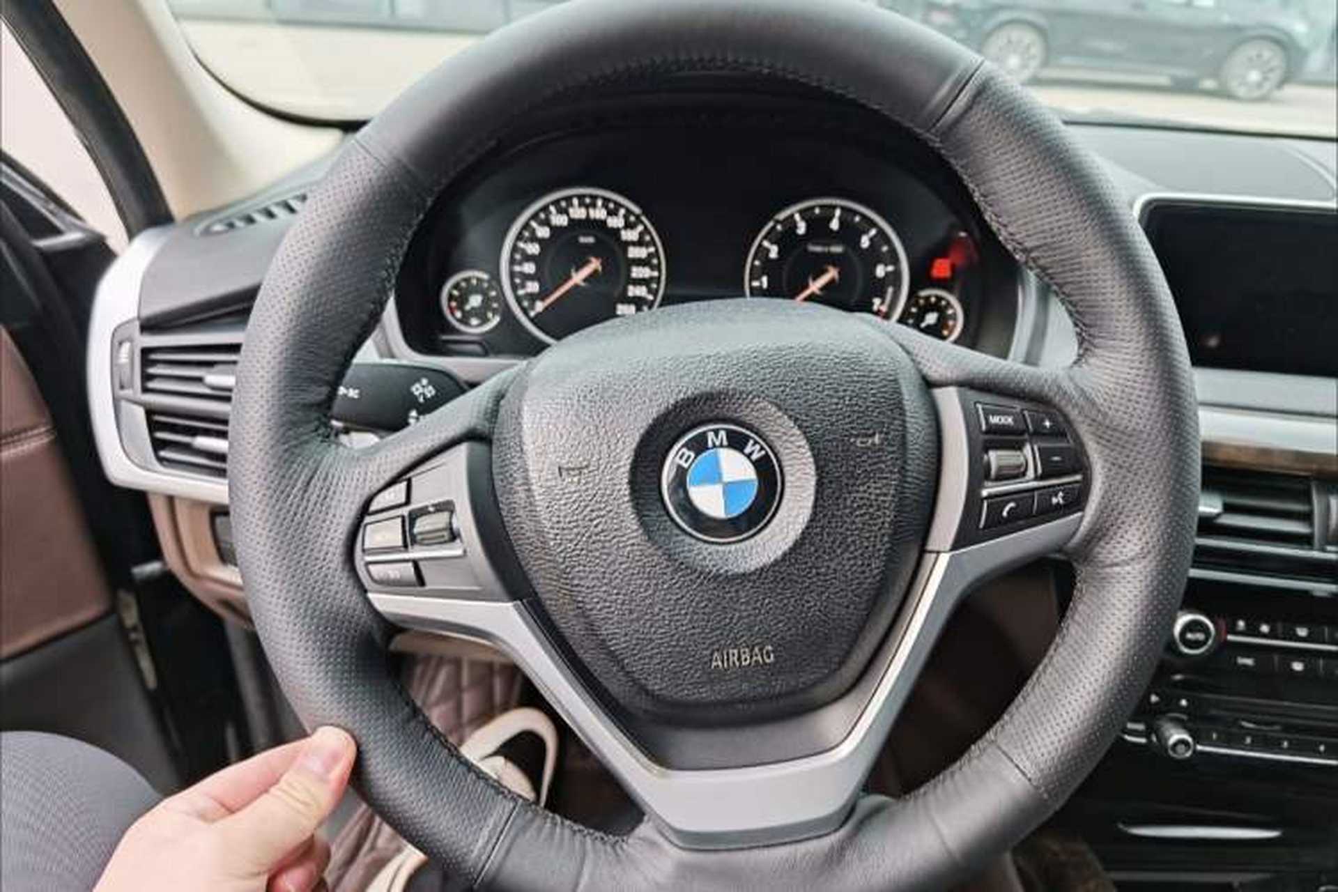 Used BMW X5 2018 xDrive28i Steering Wheel